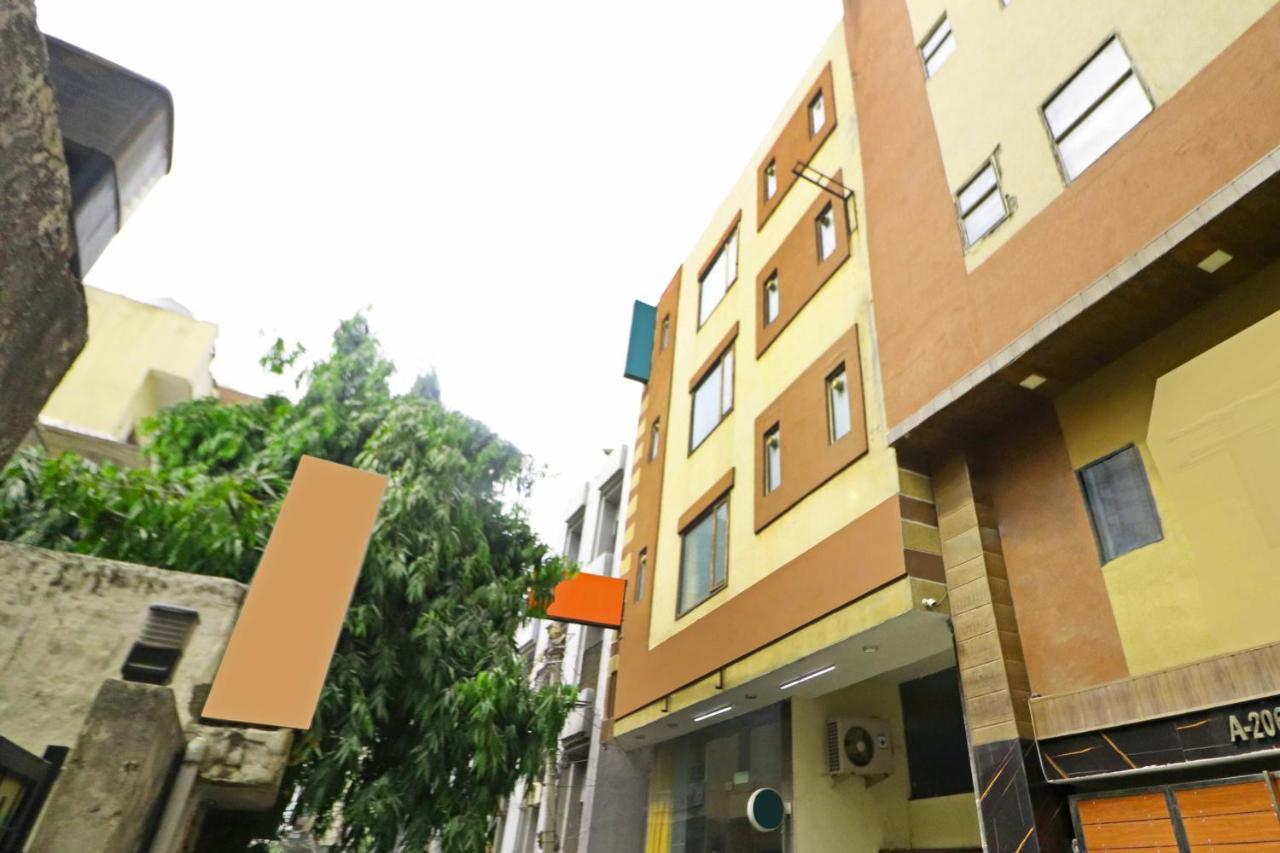 Star - Delhi Airport Bed & Breakfast *