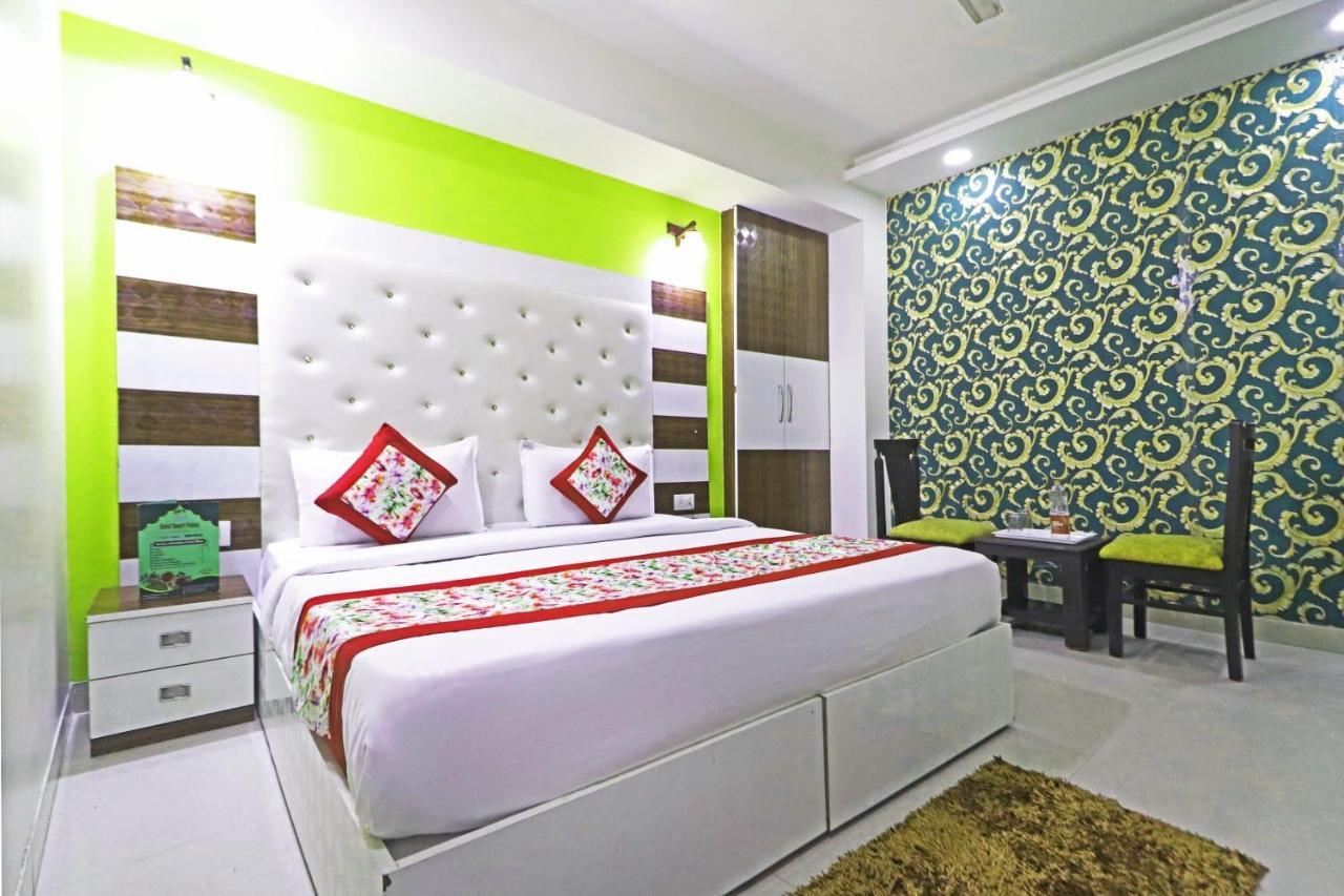 Bed & Breakfast Star - Delhi Airport *